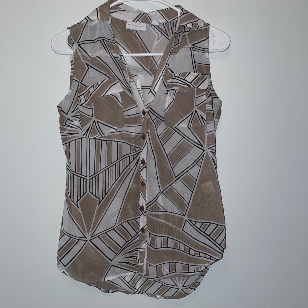 Brand: New York & Company | Size: XS | Color: White/Tan